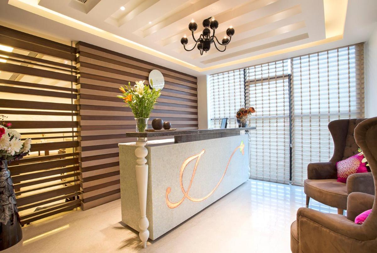 Jasmine Boutique Hotel Jasola Нью-Дели Экстерьер фото