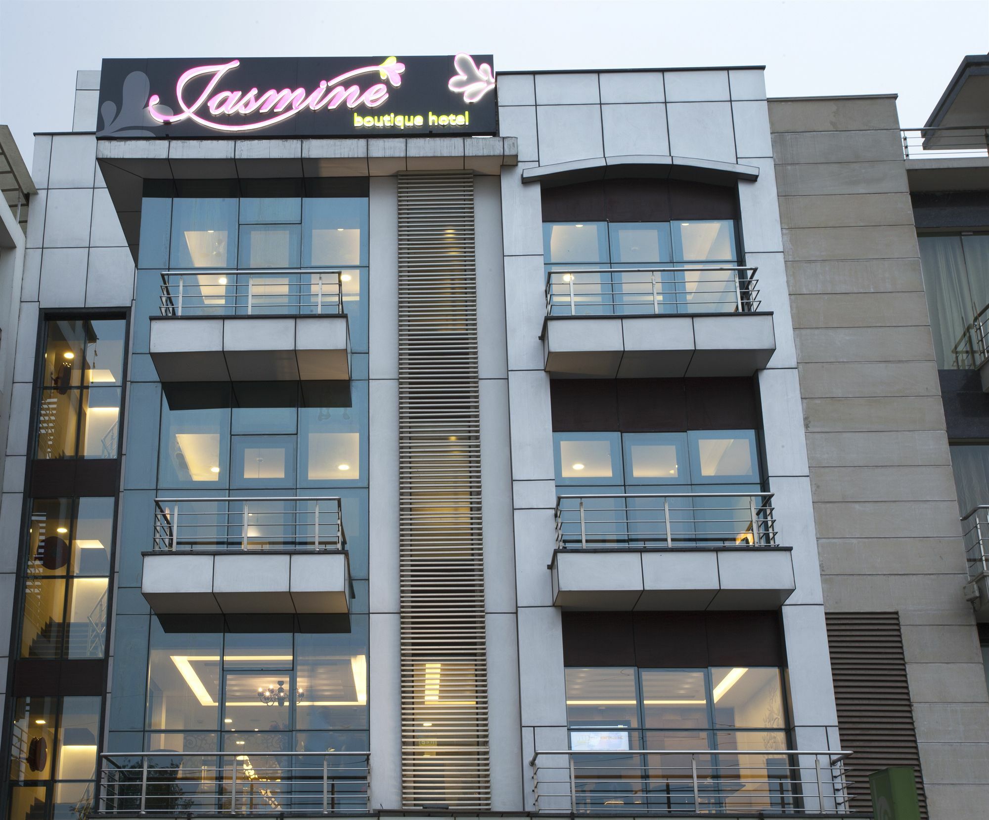 Jasmine Boutique Hotel Jasola Нью-Дели Экстерьер фото