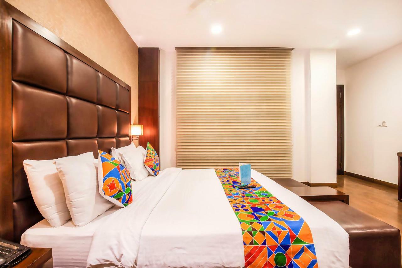 Jasmine Boutique Hotel Jasola Нью-Дели Экстерьер фото