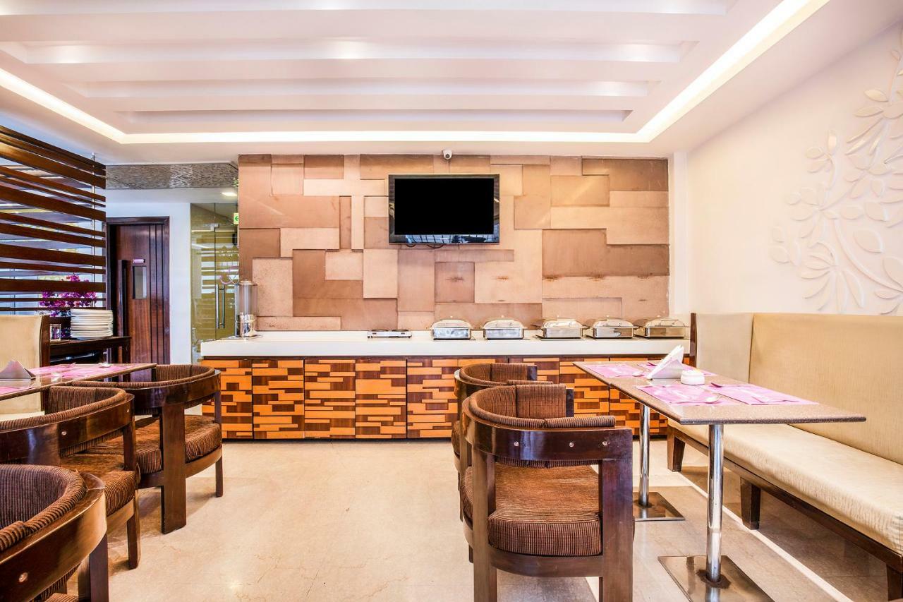 Jasmine Boutique Hotel Jasola Нью-Дели Экстерьер фото
